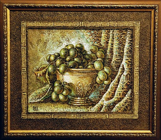 Vynuogės vazoje, 2011 m.( 21 ant 28 cm), aliejus,drobė, spec.faktūra. Kaina 285 Lt.